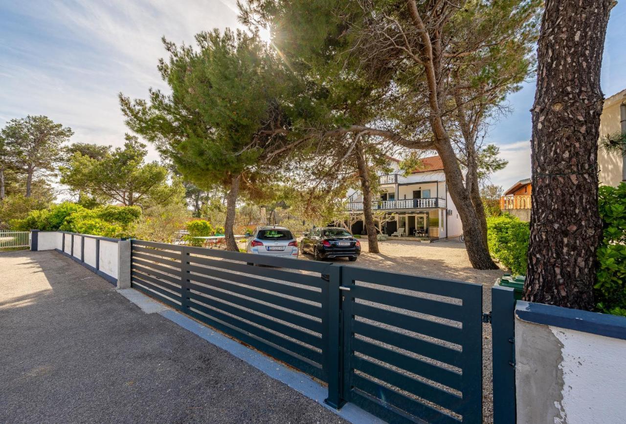 Apartments Villa Agape Vir Exteriér fotografie